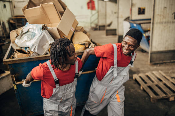 Commercial Cleanout Services in La Mirada, CA